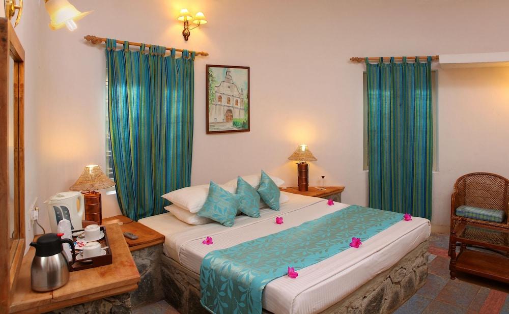 Carmelia Haven Resort Thekkady Exterior foto