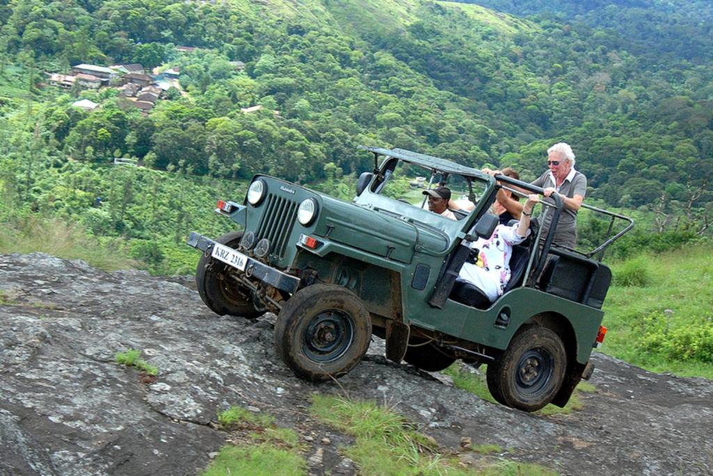 Carmelia Haven Resort Thekkady Exterior foto
