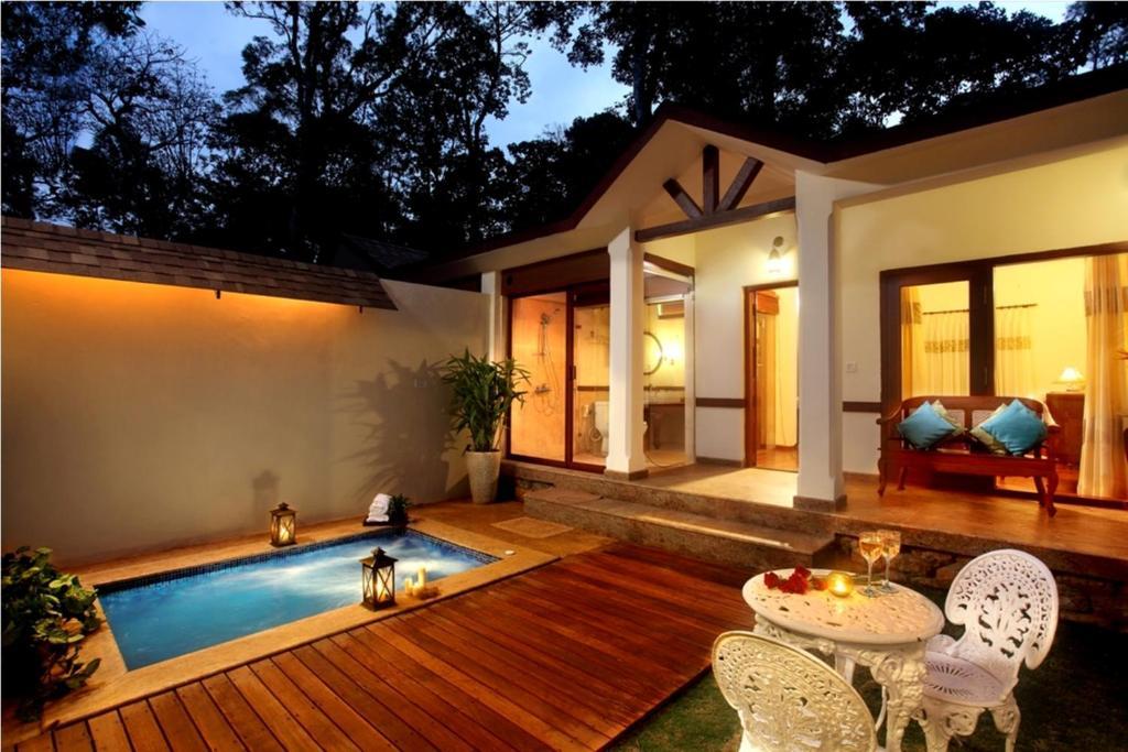 Carmelia Haven Resort Thekkady Quarto foto